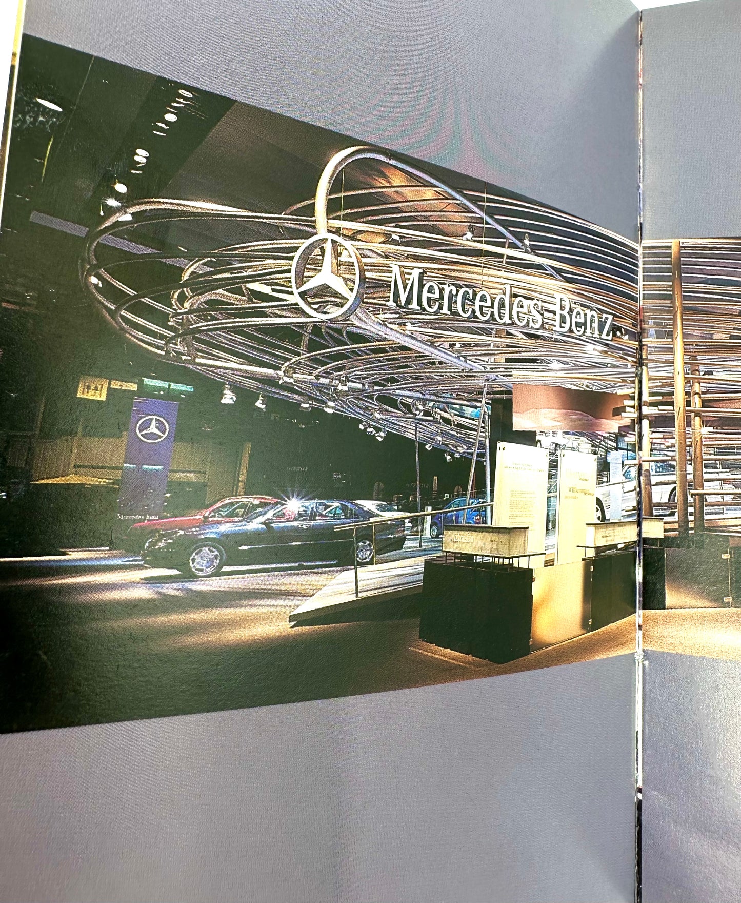 SHOWROOMS