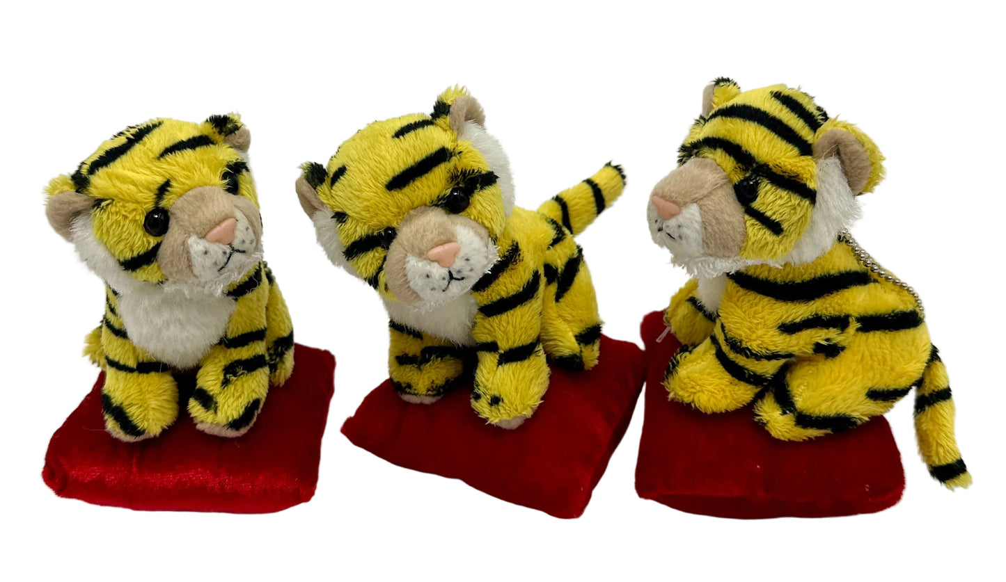Tiger Sitting on a Zabuton 3Set