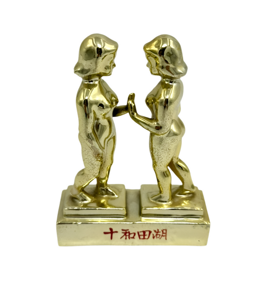 Lake Towada 乙女の像 figurine